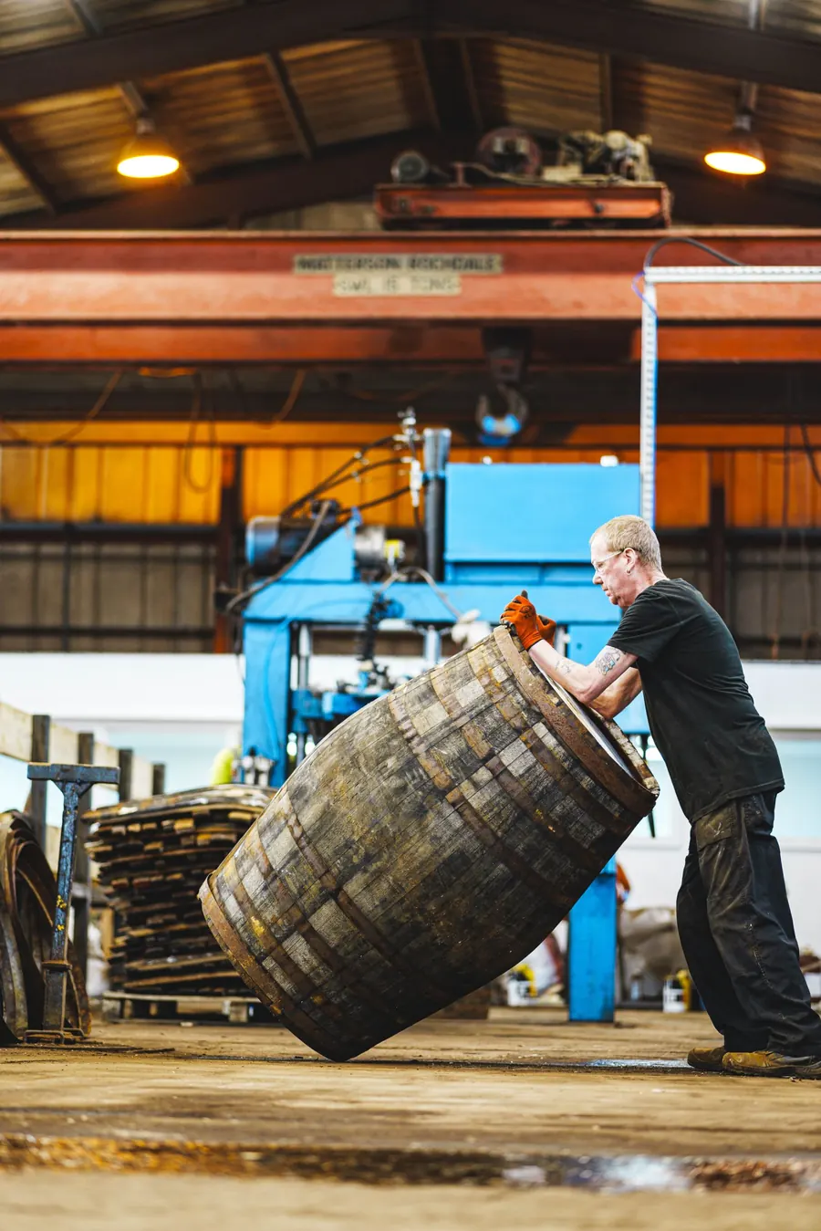 Master cooper at work — Dair Nua Cooperage, Co. Mayo